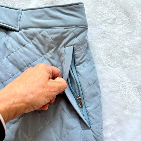 ATHLETA Apres Ski Blue Zippered Quilted Mini Skirt--2 - Picture 3 of 16